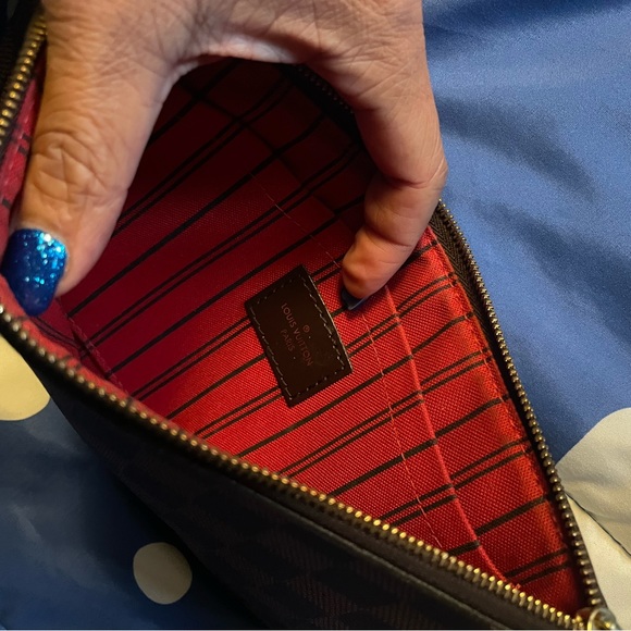 Louis Vuitton Damier neverfull pouch wristlet - Picture 5 of 9